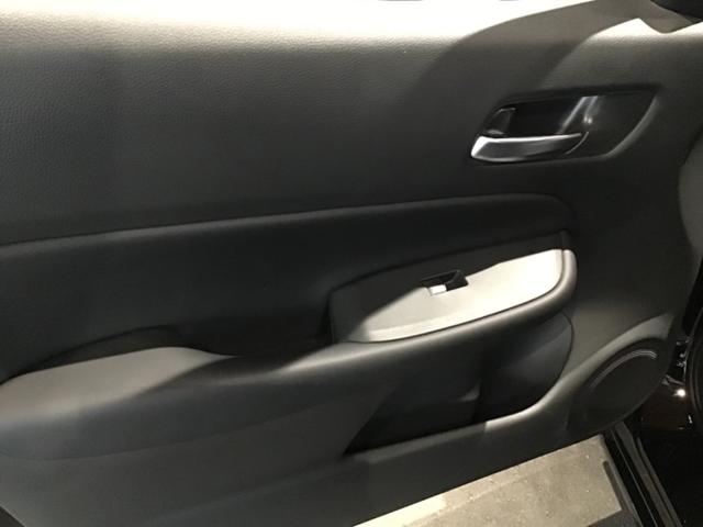 フィット ホーム 衝突軽減 ソナー AAC 横滑り防止機能 サイドエアバック 衝突安全ボディ LEDライト クルーズコントロール パワーウィンドウ スマキー パワーステアリング ABS 盗難防止システム レーンキープ(35枚目)