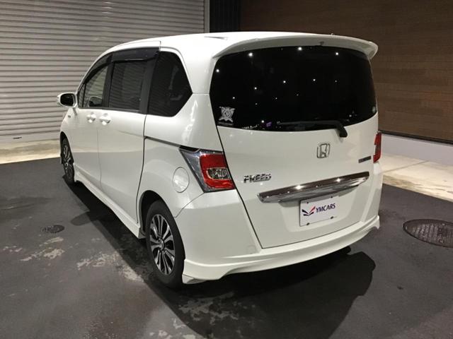 フリードハイブリッド ジャストセレクション セキュリティー 横滑り防止機能 オートクルーズ エアバック ウォークスルー キーレスエントリー PS ETC フルオートエアコン ABS パワーウィンドウ 運転席助手席エアバック(9枚目)