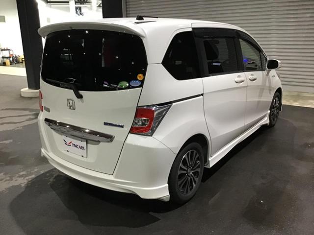 フリードハイブリッド ジャストセレクション セキュリティー 横滑り防止機能 オートクルーズ エアバック ウォークスルー キーレスエントリー PS ETC フルオートエアコン ABS パワーウィンドウ 運転席助手席エアバック(11枚目)