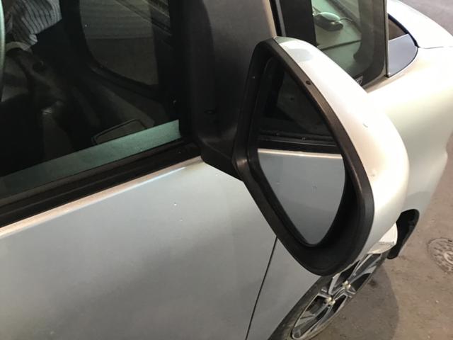 タント カスタムX 衝突軽減ブレーキ リアコーナーセンサー 車線逸脱防止 アイドリングストップ機能 盗難警報装置 フルフラット LED キーレスエントリー 前席シートヒーター オートLED スマキー エアコン パワステ(9枚目)