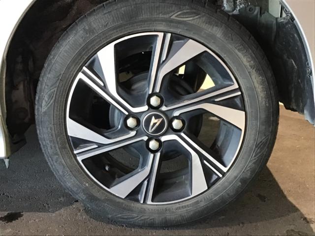 タント カスタムX 衝突軽減ブレーキ リアコーナーセンサー 車線逸脱防止 アイドリングストップ機能 盗難警報装置 フルフラット LED キーレスエントリー 前席シートヒーター オートLED スマキー エアコン パワステ(15枚目)