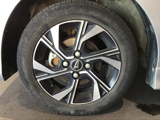 タント カスタムX 衝突軽減ブレーキ リアコーナーセンサー 車線逸脱防止 アイドリングストップ機能 盗難警報装置 フルフラット LED キーレスエントリー 前席シートヒーター オートLED スマキー エアコン パワステ(16枚目)