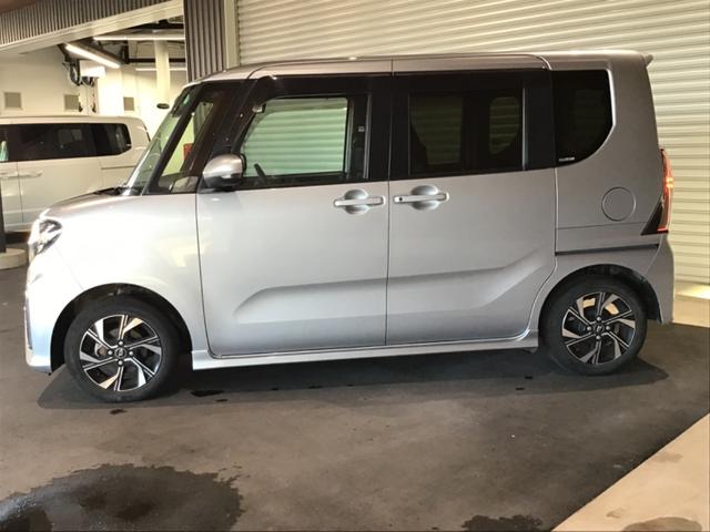 タント カスタムX 衝突軽減ブレーキ リアコーナーセンサー 車線逸脱防止 アイドリングストップ機能 盗難警報装置 フルフラット LED キーレスエントリー 前席シートヒーター オートLED スマキー エアコン パワステ(17枚目)
