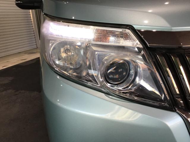 エスクァイア Ｇｉ　衝突安全ボディ　シートＨ　ウォークスルー　スマートキーＰスタート　アイドリングＳＴＯＰ　イモビライザー　オートクルーズコントロール　キーレス　ＡＢＳ　３列　Ｗエアコン　ＬＥＤヘッドライト　オートライト（14枚目）