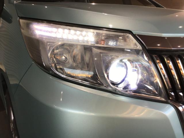 エスクァイア Ｇｉ　衝突安全ボディ　シートＨ　ウォークスルー　スマートキーＰスタート　アイドリングＳＴＯＰ　イモビライザー　オートクルーズコントロール　キーレス　ＡＢＳ　３列　Ｗエアコン　ＬＥＤヘッドライト　オートライト（15枚目）