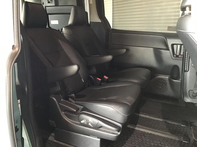 エスクァイア Ｇｉ　衝突安全ボディ　シートＨ　ウォークスルー　スマートキーＰスタート　アイドリングＳＴＯＰ　イモビライザー　オートクルーズコントロール　キーレス　ＡＢＳ　３列　Ｗエアコン　ＬＥＤヘッドライト　オートライト（31枚目）