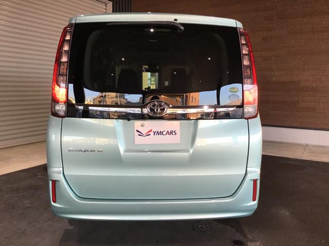 エスクァイア Ｇｉ　衝突安全ボディ　シートＨ　ウォークスルー　スマートキーＰスタート　アイドリングＳＴＯＰ　イモビライザー　オートクルーズコントロール　キーレス　ＡＢＳ　３列　Ｗエアコン　ＬＥＤヘッドライト　オートライト（33枚目）