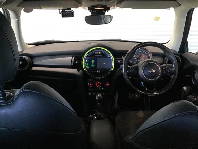 MINI クーパーD クーパーD(4名) BT 盗難防止システム インテリジェントセーフティ ナビ オートエアコン HDDナビ 横滑り防止機能 Aストップ USB接続(27枚目)