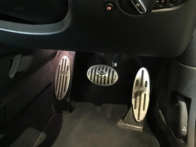 MINI クーパーD クーパーD(4名) BT 盗難防止システム インテリジェントセーフティ ナビ オートエアコン HDDナビ 横滑り防止機能 Aストップ USB接続(42枚目)