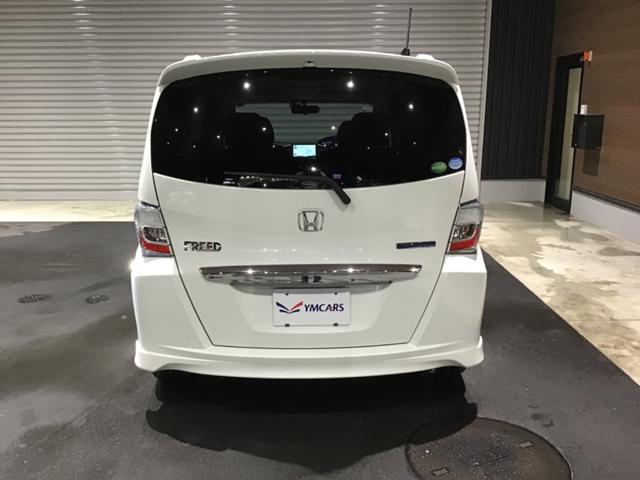 フリードハイブリッド ジャストセレクション セキュリティー 横滑り防止機能 衝突安全ボディ オートクルーズ エアバック ウォークスルー キーレスエントリー PS フルオートエアコン ABS パワーウィンドウ 運転席助手席エアバック(10枚目)