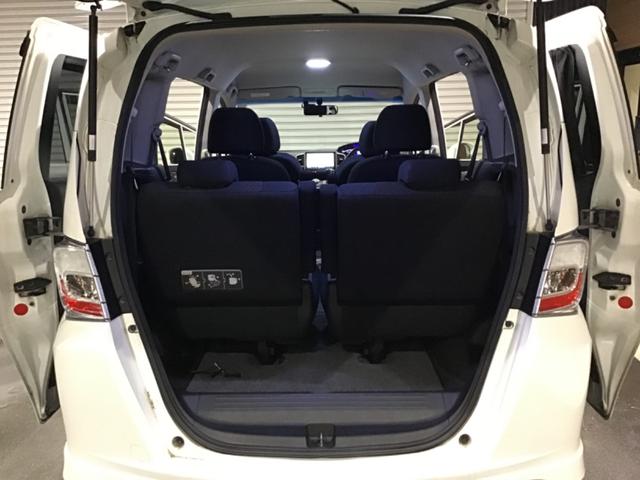 フリードハイブリッド ジャストセレクション セキュリティー 横滑り防止機能 衝突安全ボディ オートクルーズ エアバック ウォークスルー キーレスエントリー PS フルオートエアコン ABS パワーウィンドウ 運転席助手席エアバック(19枚目)