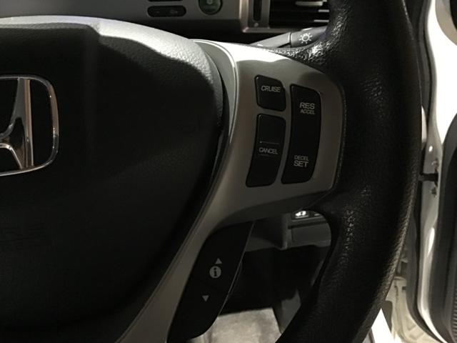 フリードハイブリッド ジャストセレクション セキュリティー 横滑り防止機能 衝突安全ボディ オートクルーズ エアバック ウォークスルー キーレスエントリー PS フルオートエアコン ABS パワーウィンドウ 運転席助手席エアバック(31枚目)