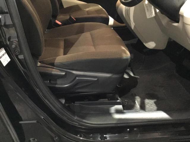 シエンタ G スマートキープッシュスタート アイドリングS 衝突安全ボディ フルオートエアコン パワーウィンド 運転席エアバック パワステ キーフリーシステム ABS 3列 セキュリティアラーム 助手席エアバック(15枚目)