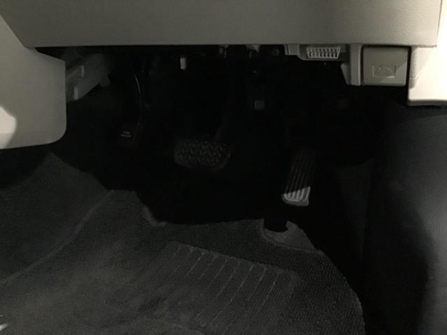 シエンタ G スマートキープッシュスタート アイドリングS 衝突安全ボディ フルオートエアコン パワーウィンド 運転席エアバック パワステ キーフリーシステム ABS 3列 セキュリティアラーム 助手席エアバック(19枚目)