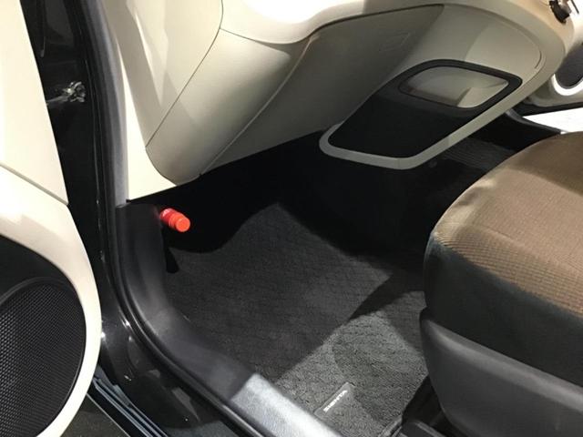 シエンタ G スマートキープッシュスタート アイドリングS 衝突安全ボディ フルオートエアコン パワーウィンド 運転席エアバック パワステ キーフリーシステム ABS 3列 セキュリティアラーム 助手席エアバック(22枚目)