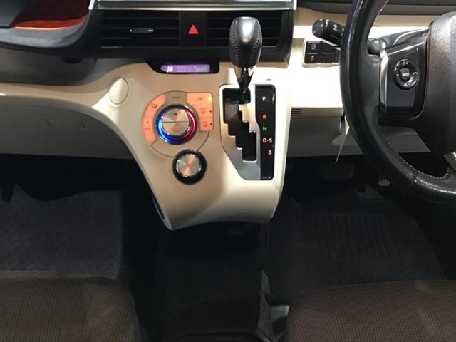 シエンタ G スマートキープッシュスタート アイドリングS 衝突安全ボディ フルオートエアコン パワーウィンド 運転席エアバック パワステ キーフリーシステム ABS 3列 セキュリティアラーム 助手席エアバック(25枚目)