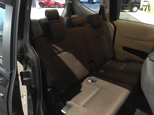 シエンタ G スマートキープッシュスタート アイドリングS 衝突安全ボディ フルオートエアコン パワーウィンド 運転席エアバック パワステ キーフリーシステム ABS 3列 セキュリティアラーム 助手席エアバック(39枚目)