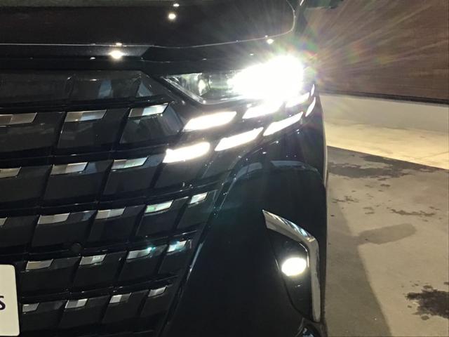 アルファード Ｚ　Ｂカメラ　１００Ｖ電源　レーンキープ　ＢＴ接続　ＬＥＤ　スマキ　パワステ　メモリーナビ　シートエアコン　３列シート　パワーシート　エアバッグ　ＥＴＣ　キーレス　シートヒーター　オットマン　ＵＳＢ（13枚目）