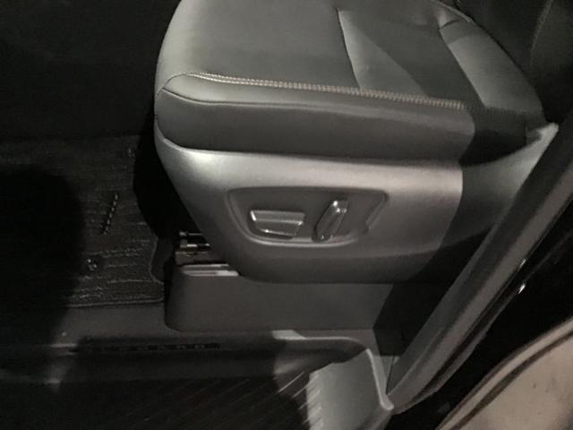 アルファード Ｚ　Ｂカメラ　１００Ｖ電源　レーンキープ　ＢＴ接続　ＬＥＤ　スマキ　パワステ　メモリーナビ　シートエアコン　３列シート　パワーシート　エアバッグ　ＥＴＣ　キーレス　シートヒーター　オットマン　ＵＳＢ（40枚目）