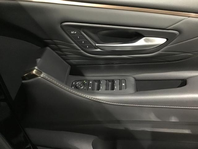 アルファード Ｚ　Ｂカメラ　１００Ｖ電源　レーンキープ　ＢＴ接続　ＬＥＤ　スマキ　パワステ　メモリーナビ　シートエアコン　３列シート　パワーシート　エアバッグ　ＥＴＣ　キーレス　シートヒーター　オットマン　ＵＳＢ（42枚目）