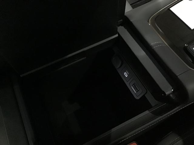 アルファード Ｚ　Ｂカメラ　１００Ｖ電源　レーンキープ　ＢＴ接続　ＬＥＤ　スマキ　パワステ　メモリーナビ　シートエアコン　３列シート　パワーシート　エアバッグ　ＥＴＣ　キーレス　シートヒーター　オットマン　ＵＳＢ（57枚目）