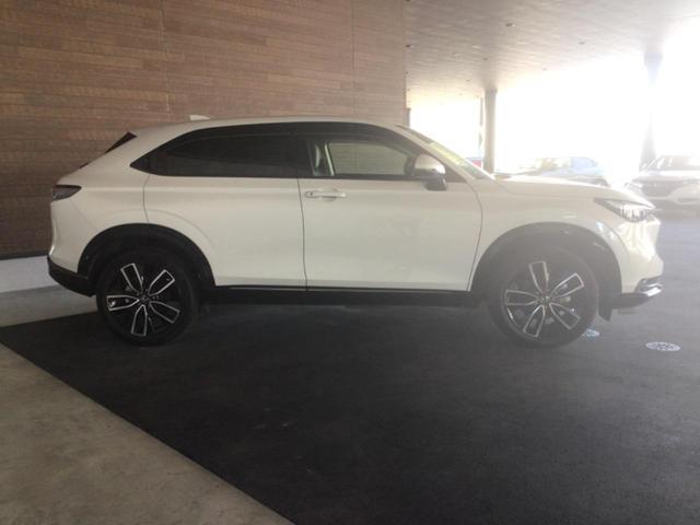 ヴェゼル e:HEV Z LDA 衝突回避支援ブレーキ機能 スマキ Pトランク フルオートエアコン オートLED エアバッグ 両席エアバック パワーウィンドウ LEDランプ ソナー クルーズC キーレスエントリー シートヒータ(8枚目)