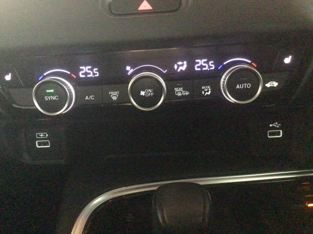 ヴェゼル e:HEV Z LDA 衝突回避支援ブレーキ機能 スマキ Pトランク フルオートエアコン オートLED エアバッグ 両席エアバック パワーウィンドウ LEDランプ ソナー クルーズC キーレスエントリー シートヒータ(24枚目)