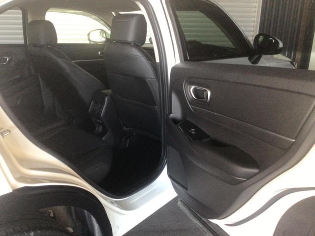 ヴェゼル e:HEV Z LDA 衝突回避支援ブレーキ機能 スマキ Pトランク フルオートエアコン オートLED エアバッグ 両席エアバック パワーウィンドウ LEDランプ ソナー クルーズC キーレスエントリー シートヒータ(30枚目)