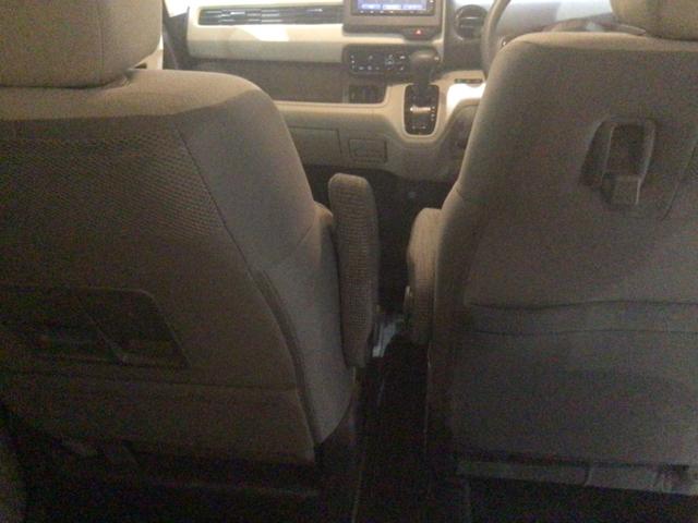 N-BOX G・EXホンダセンシング パワーウインドウ LKAS 衝突軽減 オートマチックハイビーム 衝突安全ボディ フルフラット Bモニ LED エアバッグ キーレススタート ETC スマ-トキ- オートライト カーテンエアバッグ(32枚目)