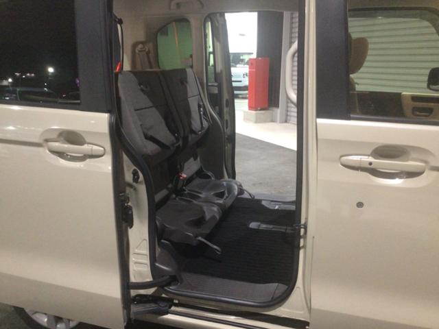 N-BOX G・EXホンダセンシング パワーウインドウ LKAS 衝突軽減 オートマチックハイビーム 衝突安全ボディ フルフラット Bモニ LED エアバッグ キーレススタート ETC スマ-トキ- オートライト カーテンエアバッグ(41枚目)