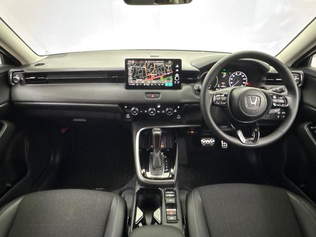 ヴェゼル ｅ：ＨＥＶ　Ｚ　ＬＤＡ　衝突回避支援ブレーキ機能　スマキ　Ｐトランク　フルオートエアコン　オートＬＥＤ　エアバッグ　両席エアバック　パワーウィンドウ　ＬＥＤランプ　ソナー　クルーズＣ　キーレスエントリー　シートヒータ（7枚目）