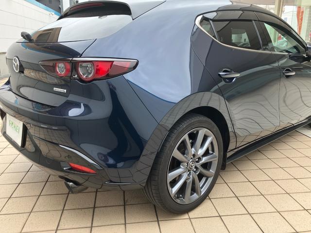 MAZDA3ファストバック 15Sツーリング 純正ナビ/ETC/クルーズコントロール/バックカメラ/6MT/前後ドライブレコーダー(17枚目)