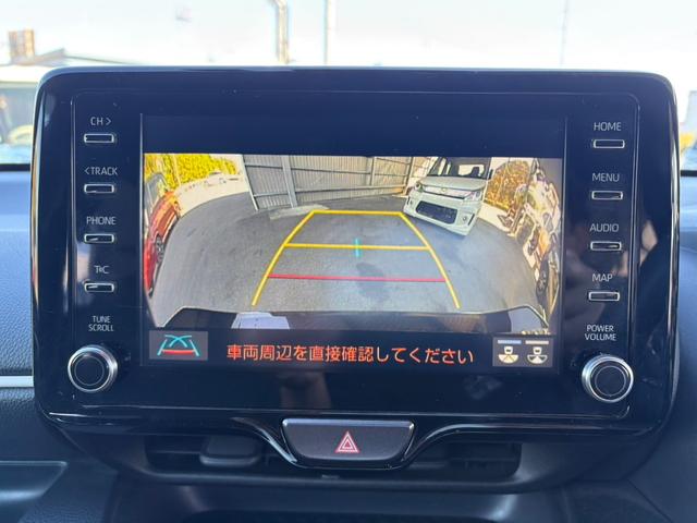 ヤリス ハイブリッドＺ　車検２年付き・純正ナビ・バックカメラ・ＥＴＣ・ドラレコ・ＬＥＤヘッドライト・フォグ・スマートキー・禁煙車・シートヒーター・モデリスタＡＷ・新車記録簿・ＴＳＳ（12枚目）
