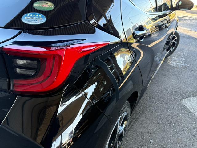 ヤリス ハイブリッドＺ　車検２年付き・純正ナビ・バックカメラ・ＥＴＣ・ドラレコ・ＬＥＤヘッドライト・フォグ・スマートキー・禁煙車・シートヒーター・モデリスタＡＷ・新車記録簿・ＴＳＳ（63枚目）