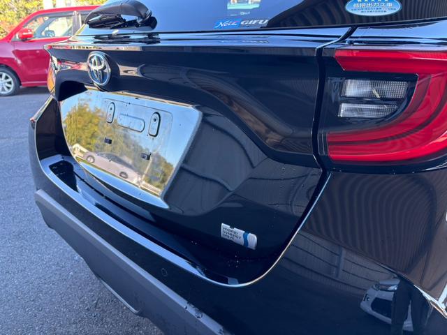 ヤリス ハイブリッドＺ　車検２年付き・純正ナビ・バックカメラ・ＥＴＣ・ドラレコ・ＬＥＤヘッドライト・フォグ・スマートキー・禁煙車・シートヒーター・モデリスタＡＷ・新車記録簿・ＴＳＳ（64枚目）