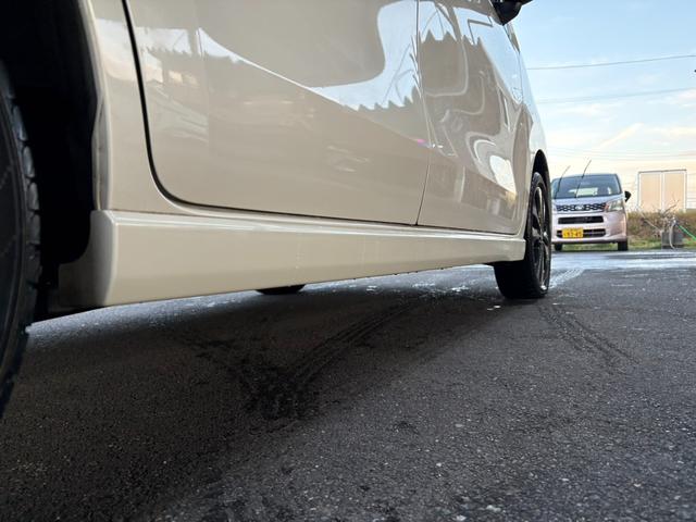 ワゴンRスティングレー T 車検8年6月・社外ナビ・地デジ・ETC・前後ドラレコ・HID・スマートキー・純正AW・禁煙車・本革巻きステアリング新品交換済み(20枚目)