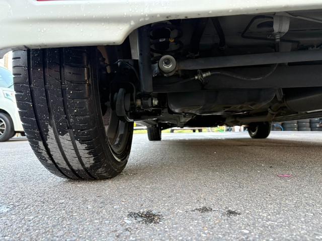 ワゴンRスティングレー T 車検8年6月・社外ナビ・地デジ・ETC・前後ドラレコ・HID・スマートキー・純正AW・禁煙車・本革巻きステアリング新品交換済み(32枚目)