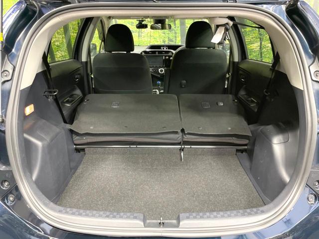 アクア Ｇ　純正９インチナビ　バックカメラ　トヨタセーフティセンス　禁煙車　ドラレコ　シートヒーター　コーナーセンサー　スマートキー　ＬＥＤヘッド　ＥＴＣ２．０　クルコン　オートハイビーム　純正１５インチアルミ（10枚目）