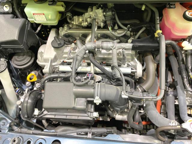 アクア Ｇ　純正９インチナビ　バックカメラ　トヨタセーフティセンス　禁煙車　ドラレコ　シートヒーター　コーナーセンサー　スマートキー　ＬＥＤヘッド　ＥＴＣ２．０　クルコン　オートハイビーム　純正１５インチアルミ（18枚目）