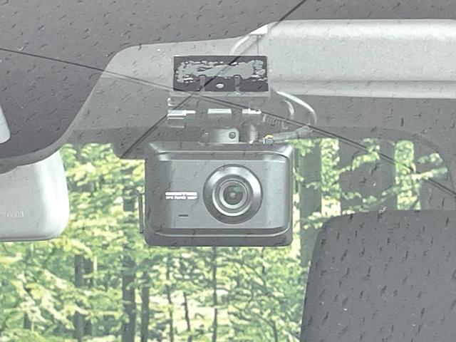 ソリオ ハイブリッドMX 禁煙車 電動スライドドア SDナビ バックカメラ 衝突軽減 アダプティブルーズ ドラレコ コーナーセンサー スマートキー シートヒーター HIDヘッド ETC Bluetooth再生 オートハイビーム(32枚目)