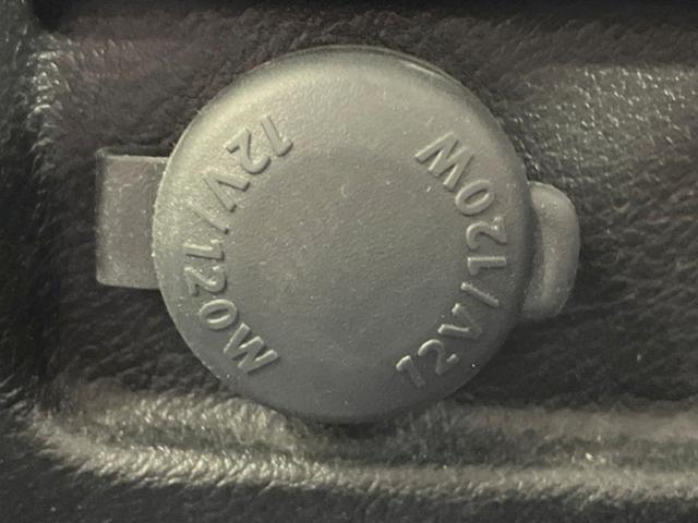 ソリオ ハイブリッドMX 禁煙車 電動スライドドア SDナビ バックカメラ 衝突軽減 アダプティブルーズ ドラレコ コーナーセンサー スマートキー シートヒーター HIDヘッド ETC Bluetooth再生 オートハイビーム(66枚目)