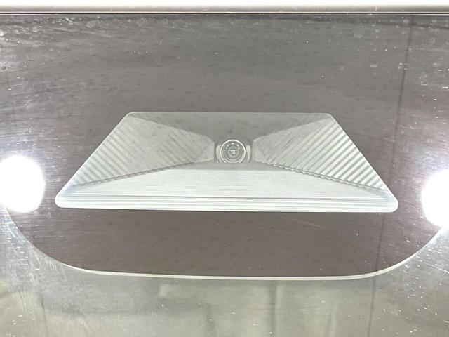 N-BOX ベースグレード 禁煙車 電動スライドドア ホンダセンシング アダプティブクルーズ コーナーセンサー スマートキー LEDヘッド オートハイビーム 車線逸脱警報 オートライト オートエアコン CD 電動格納ドアミラー(3枚目)