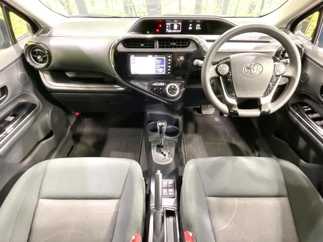 アクア Sスタイルブラック 純正ナビ バックカメラ セーフティセンス 禁煙車 スマートキー LEDヘッド LEDフロントフォグ オートハイビーム オートライト オートエアコン Bluetooth CD DVD再生 フルセグTV(2枚目)