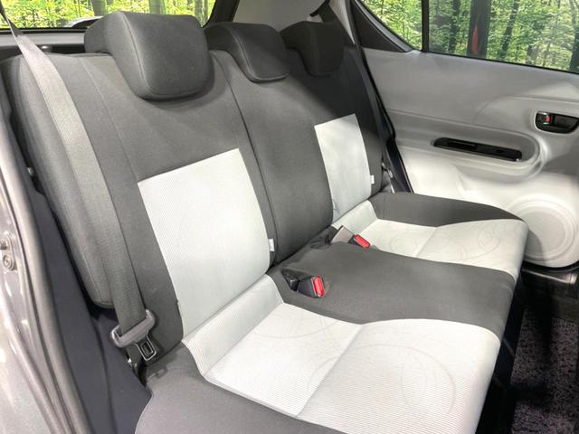 アクア S 純正ナビ バックカメラ 禁煙車 ドラレコ スマートキー LEDヘッド ETC オートエアコン Bluetooth CD DVD再生 フルセグTV プライバシーガラス リアワイパー シートバックポケット(9枚目)