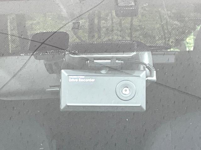 アクア S 純正ナビ バックカメラ 禁煙車 ドラレコ スマートキー LEDヘッド ETC オートエアコン Bluetooth CD DVD再生 フルセグTV プライバシーガラス リアワイパー シートバックポケット(30枚目)