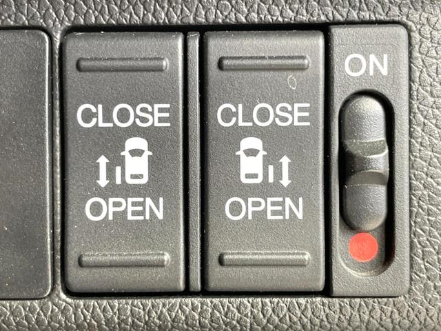 フリード G・ホンダセンシング 禁煙車 両側電動ドア 衝突軽減 8型ナビ バックカメラ ETC アダプティブクルーズ シートヒーター 車線逸脱警報 LEDヘッド オートライト オートエアコン スマートキー フルセグ 電動格納ミラー(6枚目)