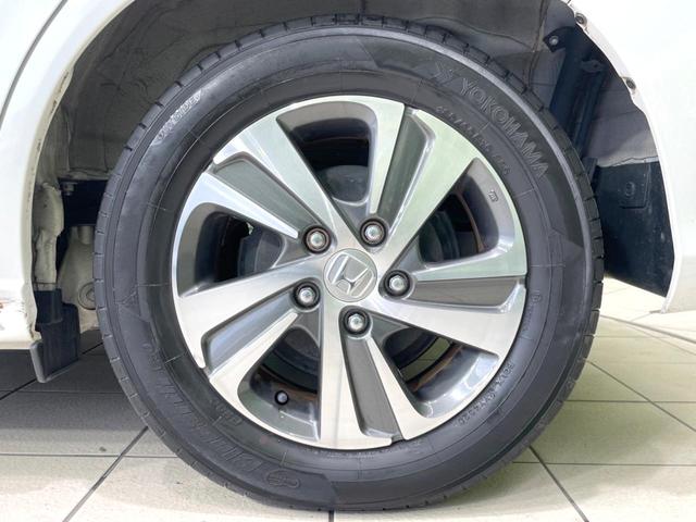 フリード G・ホンダセンシング 禁煙車 両側電動ドア 衝突軽減 8型ナビ バックカメラ ETC アダプティブクルーズ シートヒーター 車線逸脱警報 LEDヘッド オートライト オートエアコン スマートキー フルセグ 電動格納ミラー(24枚目)