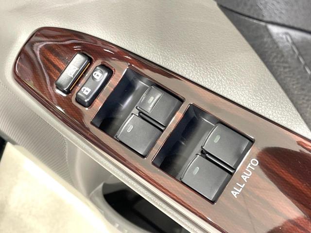 マークX 250G リラックスセレクション 禁煙車 SDナビ ドラレコ スマートキー パワーシート HIDヘッド フロントフォグ ETC オートライト デュアルエアコン 純正16インチアルミ CD DVD再生 フルセグ 革巻きステアリング(46枚目)