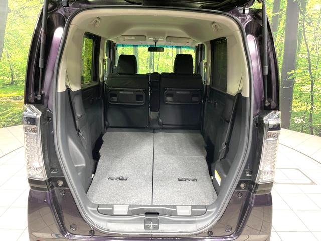 N-BOXカスタム G SSパッケージ 禁煙車 電動スライドドア SDナビ スマートキー シートヒーター HIDヘッド ビルトインETC オートライト オートエアコン 純正14インチアルミ Bluetooth DVD フルセグ LEDフォグ(10枚目)