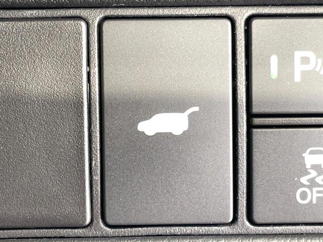 ヴェゼル e:HEV Z 登録済未使用車 衝突軽減 純正9型ナビ 全周囲カメラ ETC アダプティブクルーズ シートヒーター パワーバックドア コーナーセンサー ステアリングヒーター ブラインドスポットモニター(7枚目)